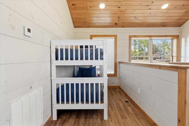 2872 Sequoia Road, Pigeon Forge, TN 37863