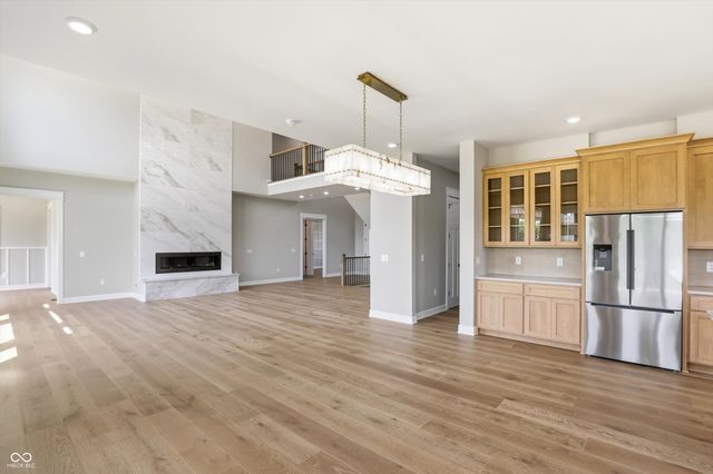 1537 Mairn Avenue, Carmel, IN 46032