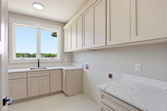 1537 Mairn Avenue, Carmel, IN 46032