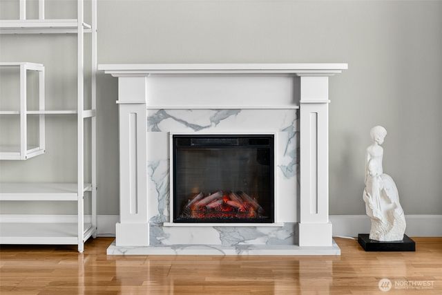 33612 J Place, Ocean Park, WA 98640