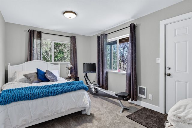 33612 J Place, Ocean Park, WA 98640