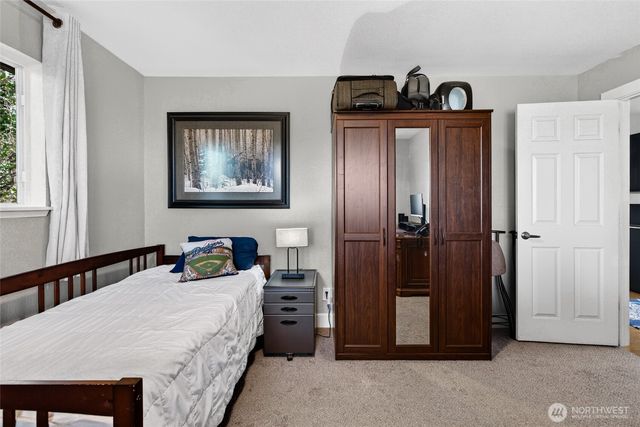 33612 J Place, Ocean Park, WA 98640