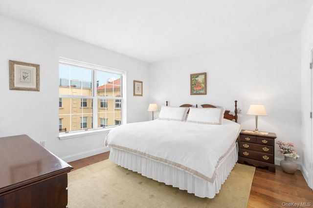 10 Byron Place 804, Larchmont, NY 10538