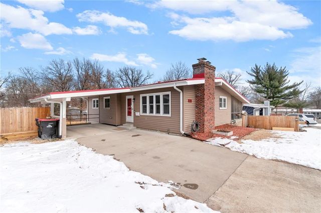 903 E Clark Street, Warrensburg, MO 64093