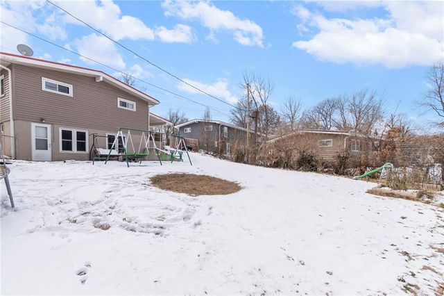 903 E Clark Street, Warrensburg, MO 64093