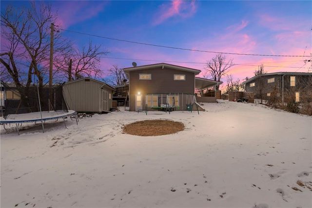 903 E Clark Street, Warrensburg, MO 64093