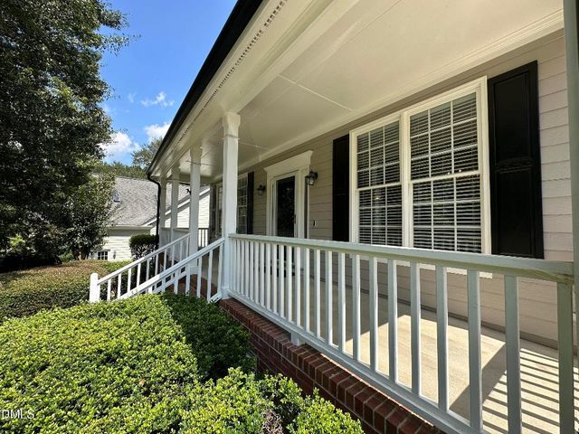 310 Waverly Drive, Clayton, NC 27527