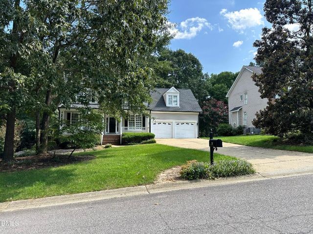 310 Waverly Drive, Clayton, NC 27527