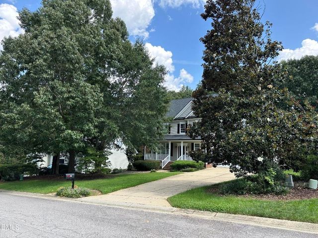 310 Waverly Drive, Clayton, NC 27527