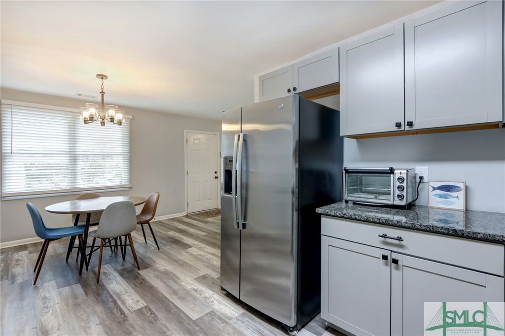 Image 14 of property listing at 2033 E 41st Street, Savannah, GA 31404