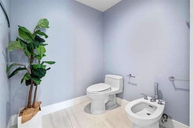 226 Ocean Dr 3C, Miami Beach, FL 33139