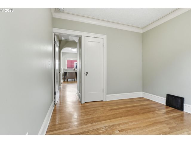 3144 Ne 40TH Ave, Portland, OR 97035