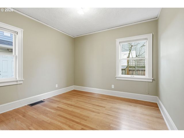 3144 Ne 40TH Ave, Portland, OR 97035