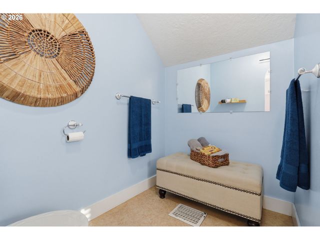 3144 Ne 40TH Ave, Portland, OR 97035