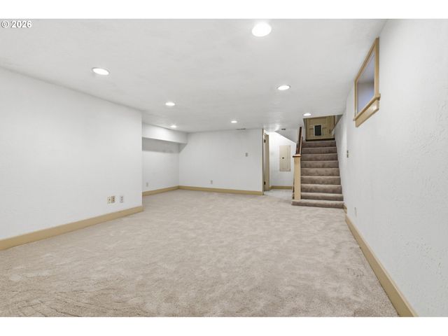 3144 Ne 40TH Ave, Portland, OR 97035