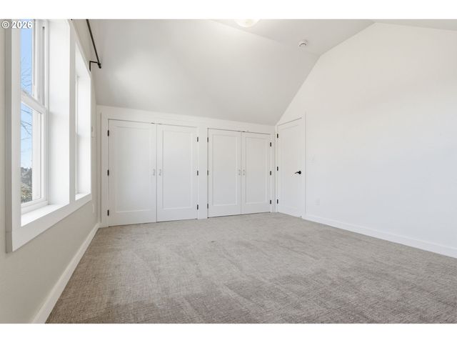 3144 Ne 40TH Ave, Portland, OR 97035