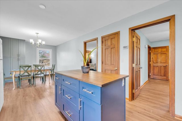 203 Twelve Oaks Rd, Tullahoma, TN 37388