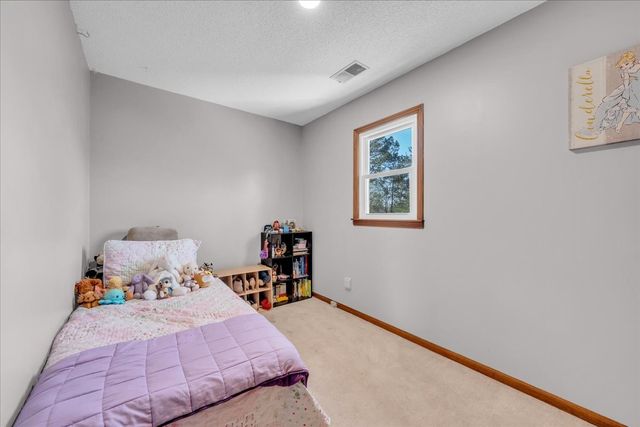 203 Twelve Oaks Rd, Tullahoma, TN 37388