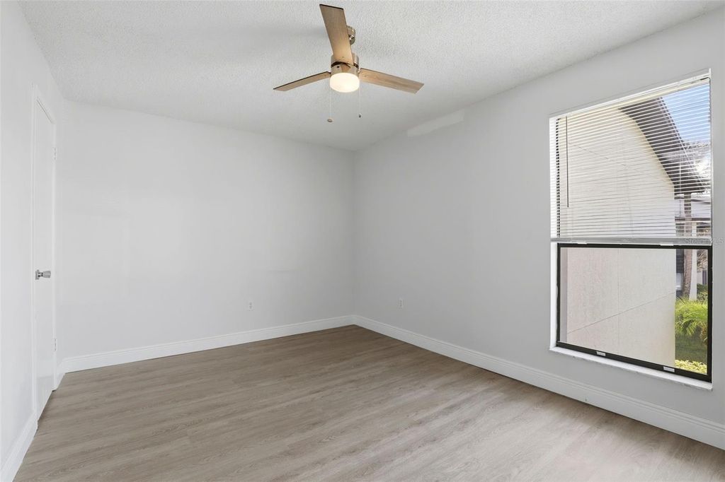 Image 22 of property listing at 1362 STEARMAN COURT 20, Orlando, FL 32825