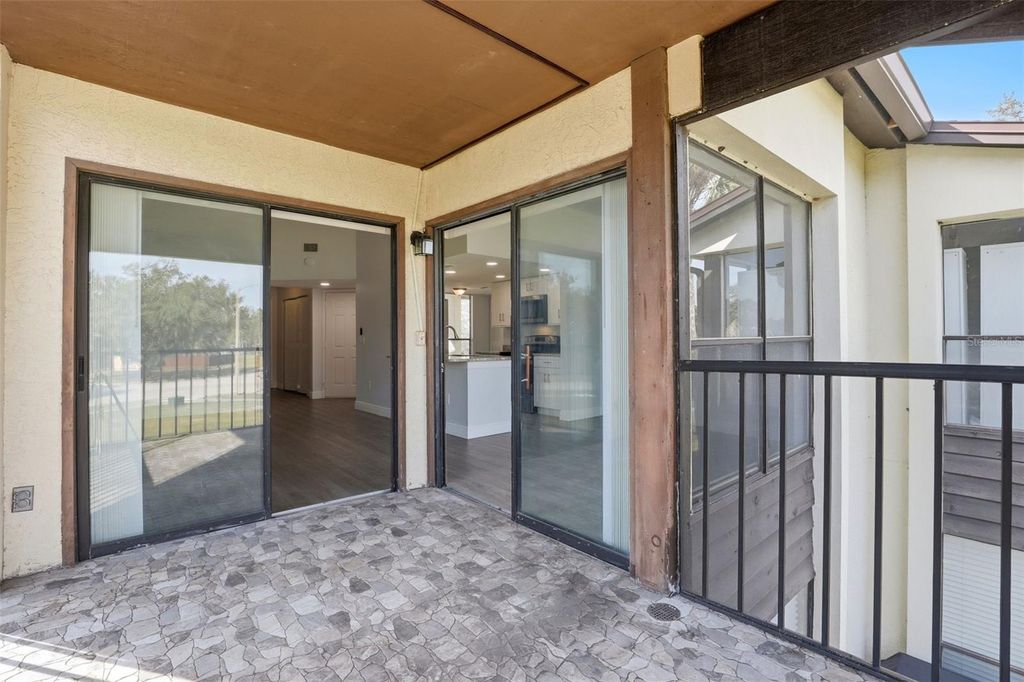 Image 26 of property listing at 1362 STEARMAN COURT 20, Orlando, FL 32825