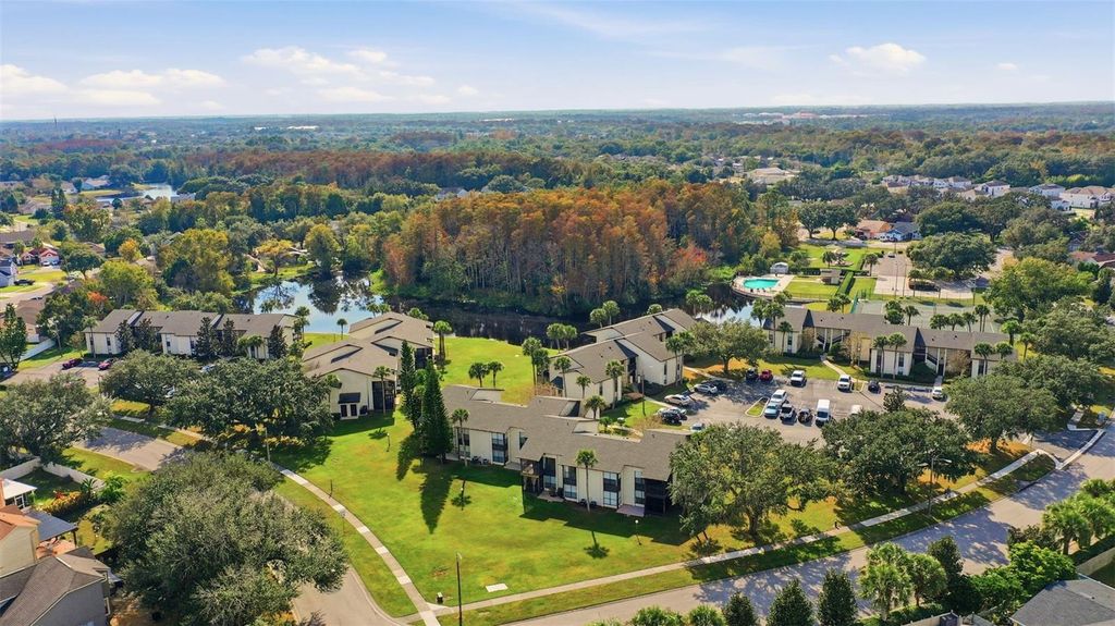 Image 42 of property listing at 1362 STEARMAN COURT 20, Orlando, FL 32825