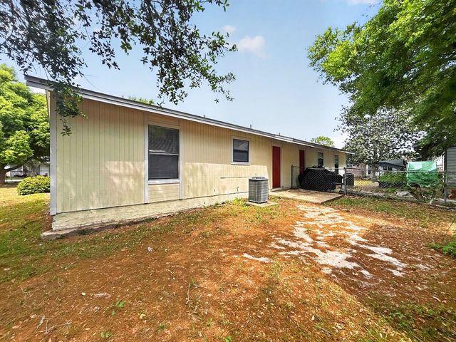 208 Squirrel Haven Road A, Mary Esther, FL 32569