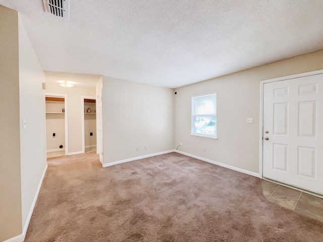 208 Squirrel Haven Road A, Mary Esther, FL 32569
