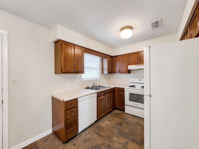 208 Squirrel Haven Road A, Mary Esther, FL 32569