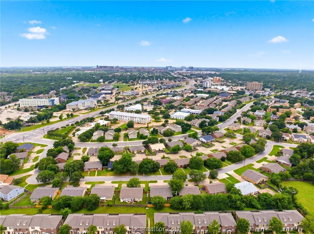 1223 April Bloom A- B, College Station, TX 77840 — photo 4