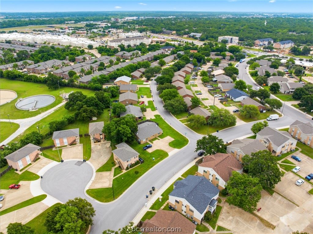 1223 April Bloom A- B, College Station, TX 77840 — photo 5