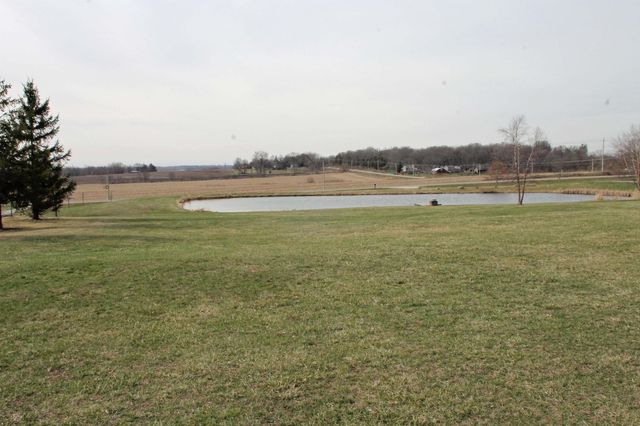 7100 N Union Road, Cedar Falls, IA 50613