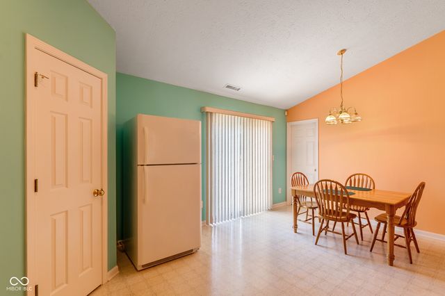 2861 Angelina Drive, Indianapolis, IN 46203