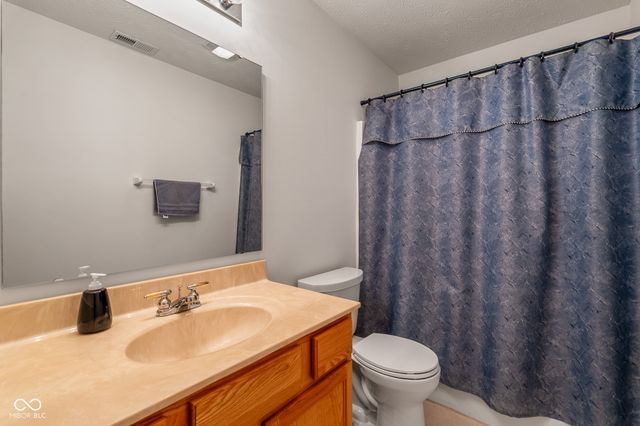 2861 Angelina Drive, Indianapolis, IN 46203