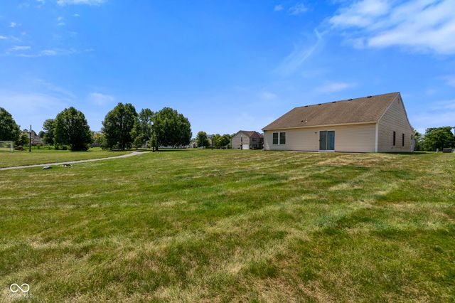 2861 Angelina Drive, Indianapolis, IN 46203