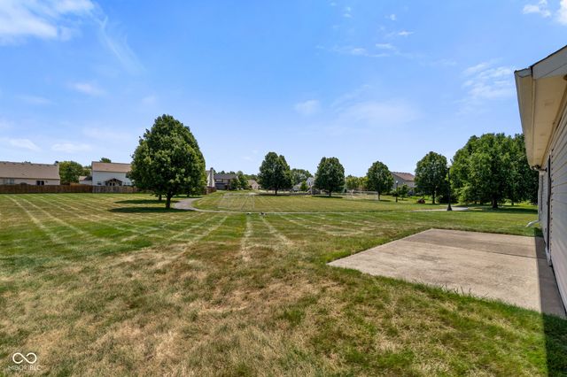 2861 Angelina Drive, Indianapolis, IN 46203