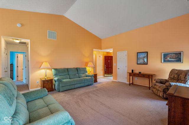 2861 Angelina Drive, Indianapolis, IN 46203