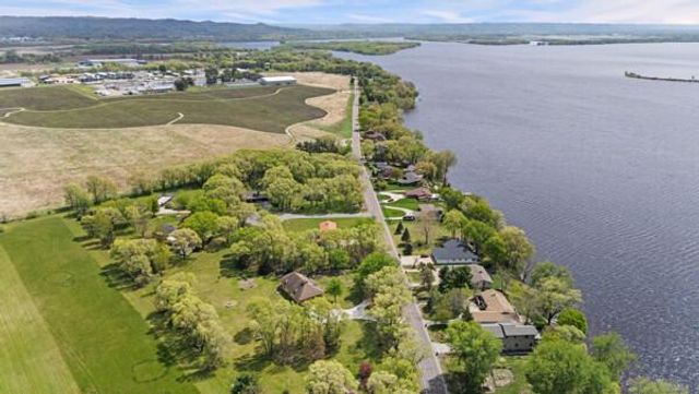 W7760 County Road ZB, Onalaska, WI 54650