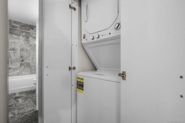 4 Martine Avenue 418, White Plains, NY 10606