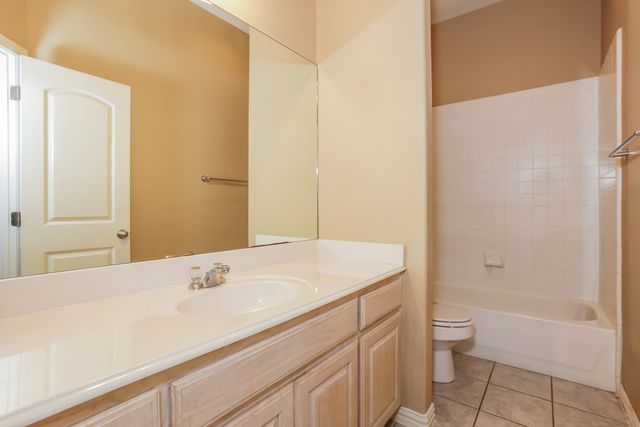 1424 Sierra Blanca Drive, Fort Worth, TX 76028