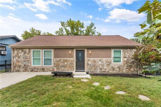 5820 NE 61st Street, Kansas City, MO 64119