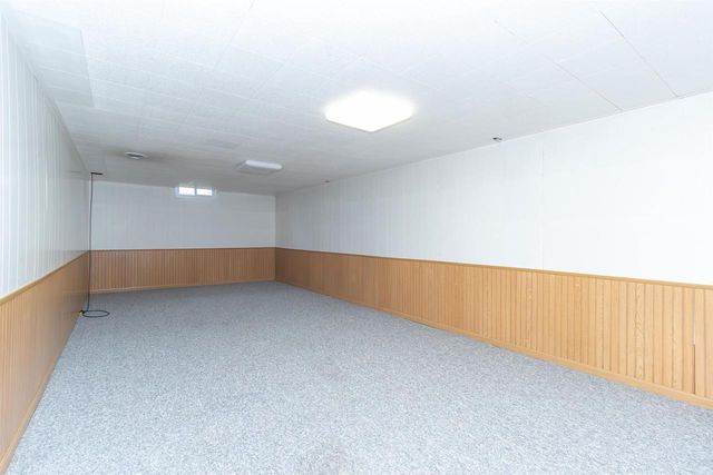 214 E TOWNE DRIVE, Hortonville, WI 54944