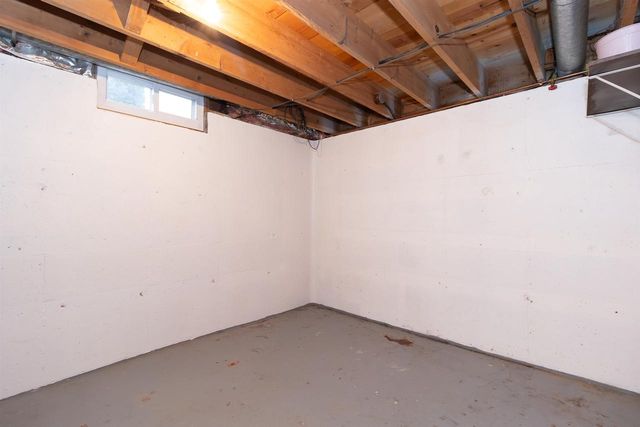 214 E TOWNE DRIVE, Hortonville, WI 54944