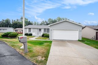 38489 Sycamore Court, Westland, MI 48185