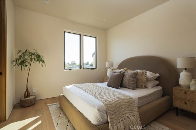 1738 Paloma Drive, Newport Beach, CA 92660