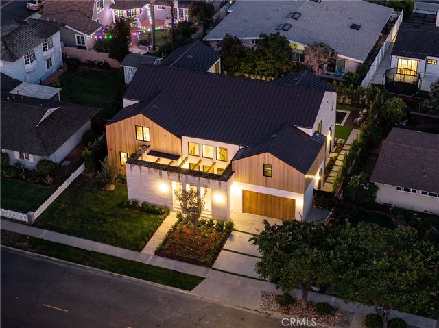 1738 Paloma Drive, Newport Beach, CA 92660