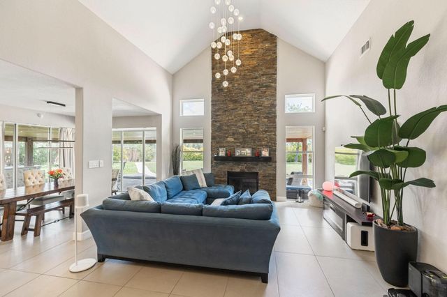 9102 Night Beacon Point Drive, Spring, TX 77379