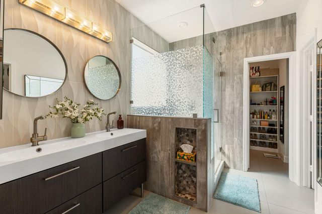 9102 Night Beacon Point Drive, Spring, TX 77379