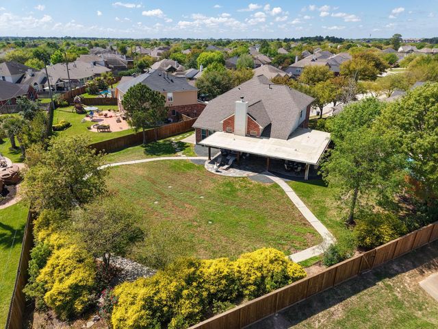 9102 Night Beacon Point Drive, Spring, TX 77379