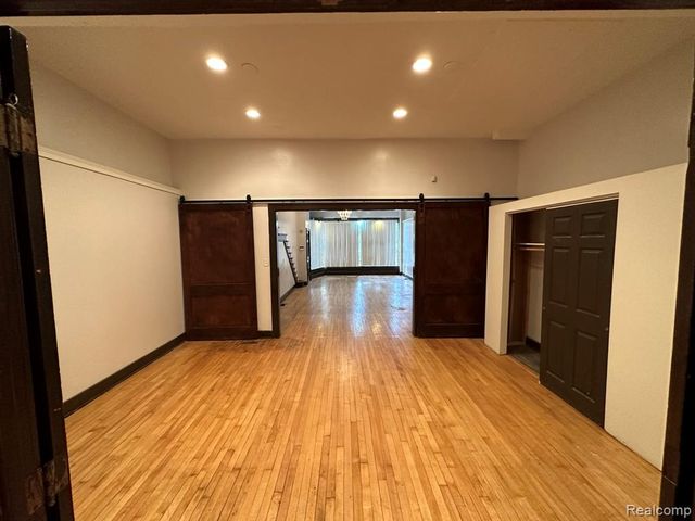 3135 W Mcnichols Road, Detroit, MI 48221
