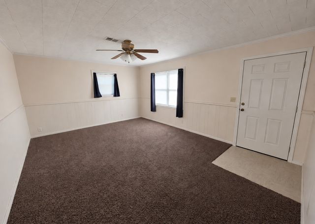217 N Garrison Avenue N, Sperry, OK 74073